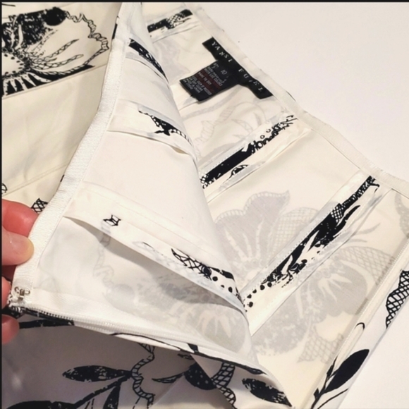 Yansi Fugel Skirt size 10 Black and white Very good condition - Picture 8 of 12